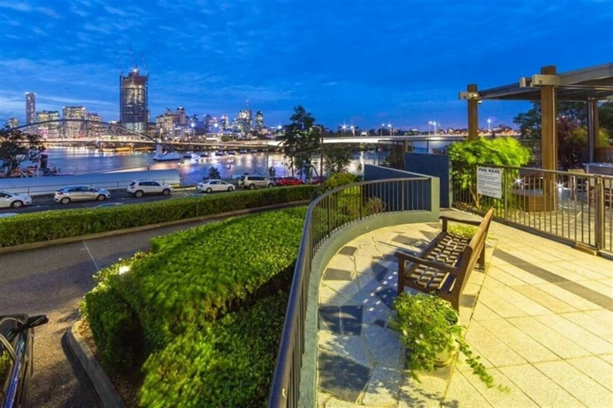 River Plaza Apartments Brisbane Southbank Ngoại thất bức ảnh